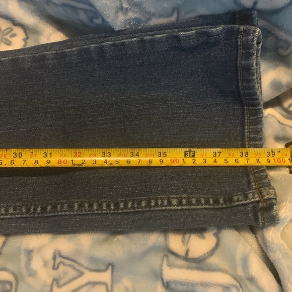 American Rag- woman’s jeans - Picture 7 of 7